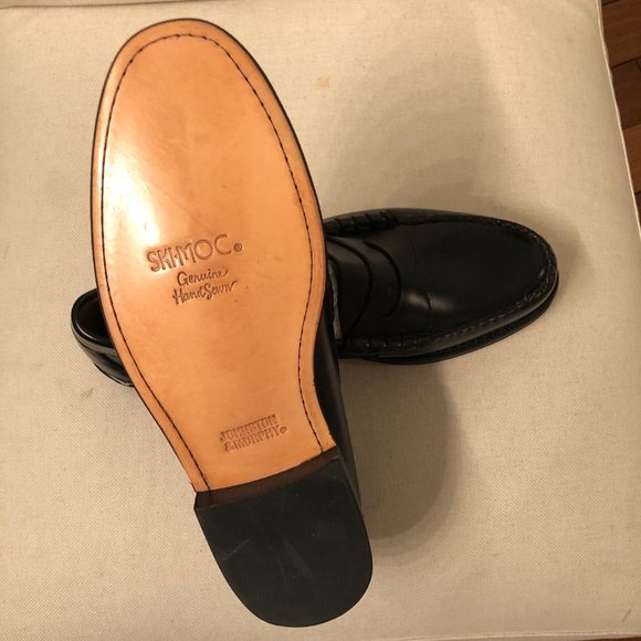 Johnston & Murphy Black Leather Loafers - Picture 2 of 4